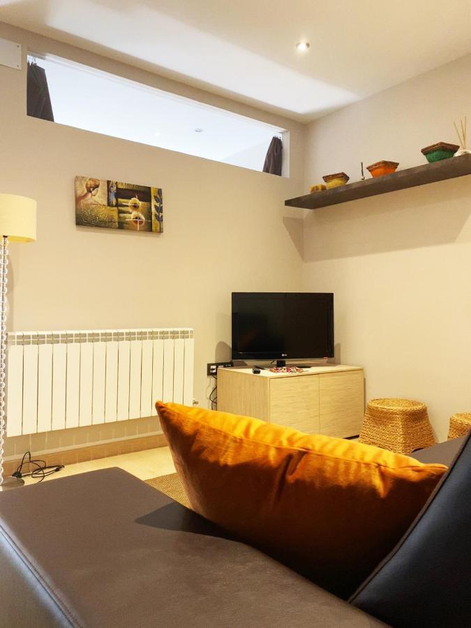 Apartamentos Lorione Olite Exteriör bild